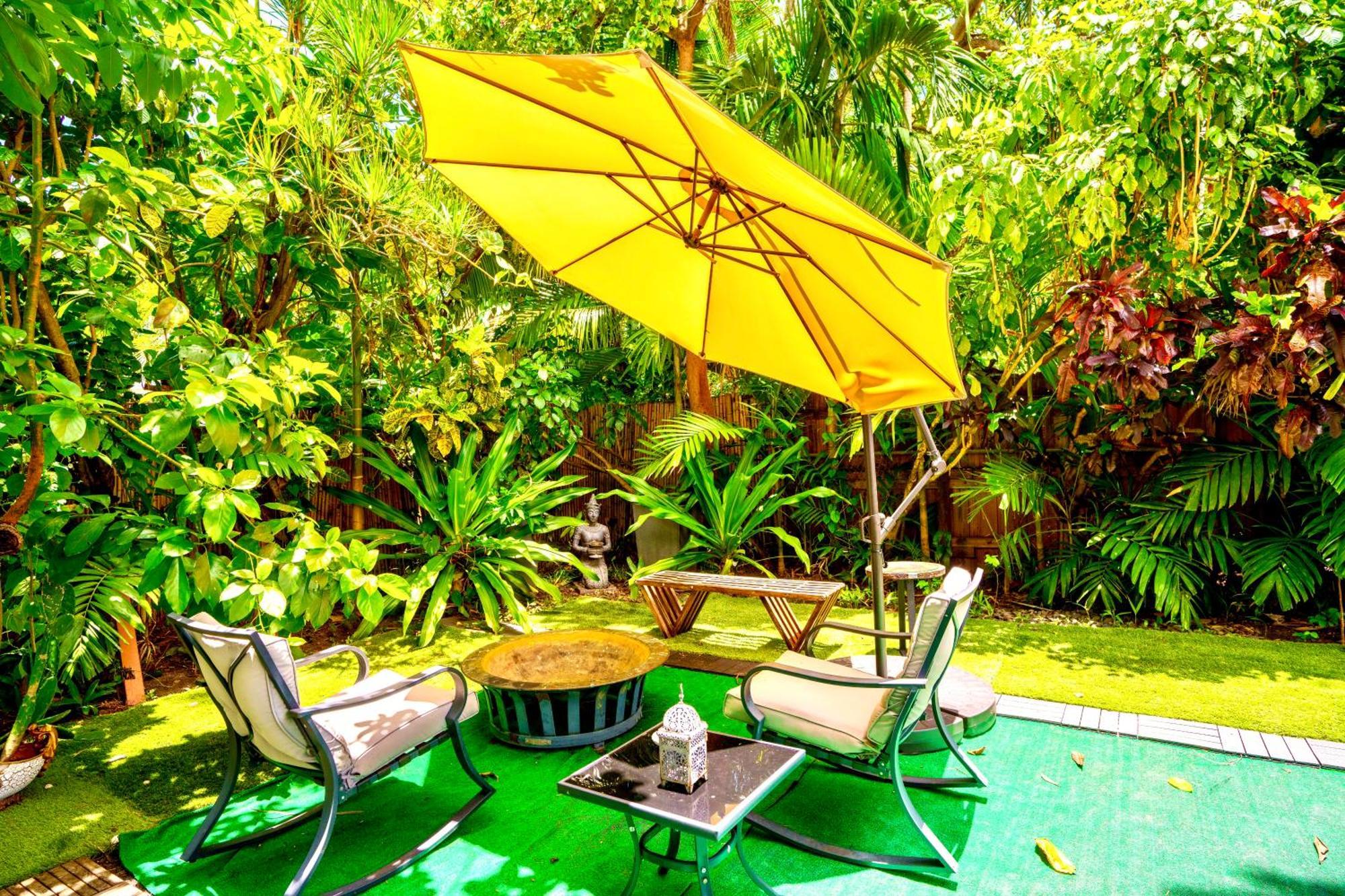 Entire Private Beautiful 2 Bedroom Plus Den House With Gated Front&Back Yard And Free Parking 10Min Drive To Miami Beach Eksteriør billede