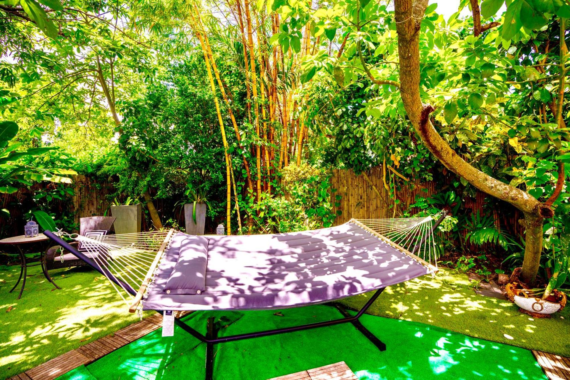 Entire Private Beautiful 2 Bedroom Plus Den House With Gated Front&Back Yard And Free Parking 10Min Drive To Miami Beach Eksteriør billede