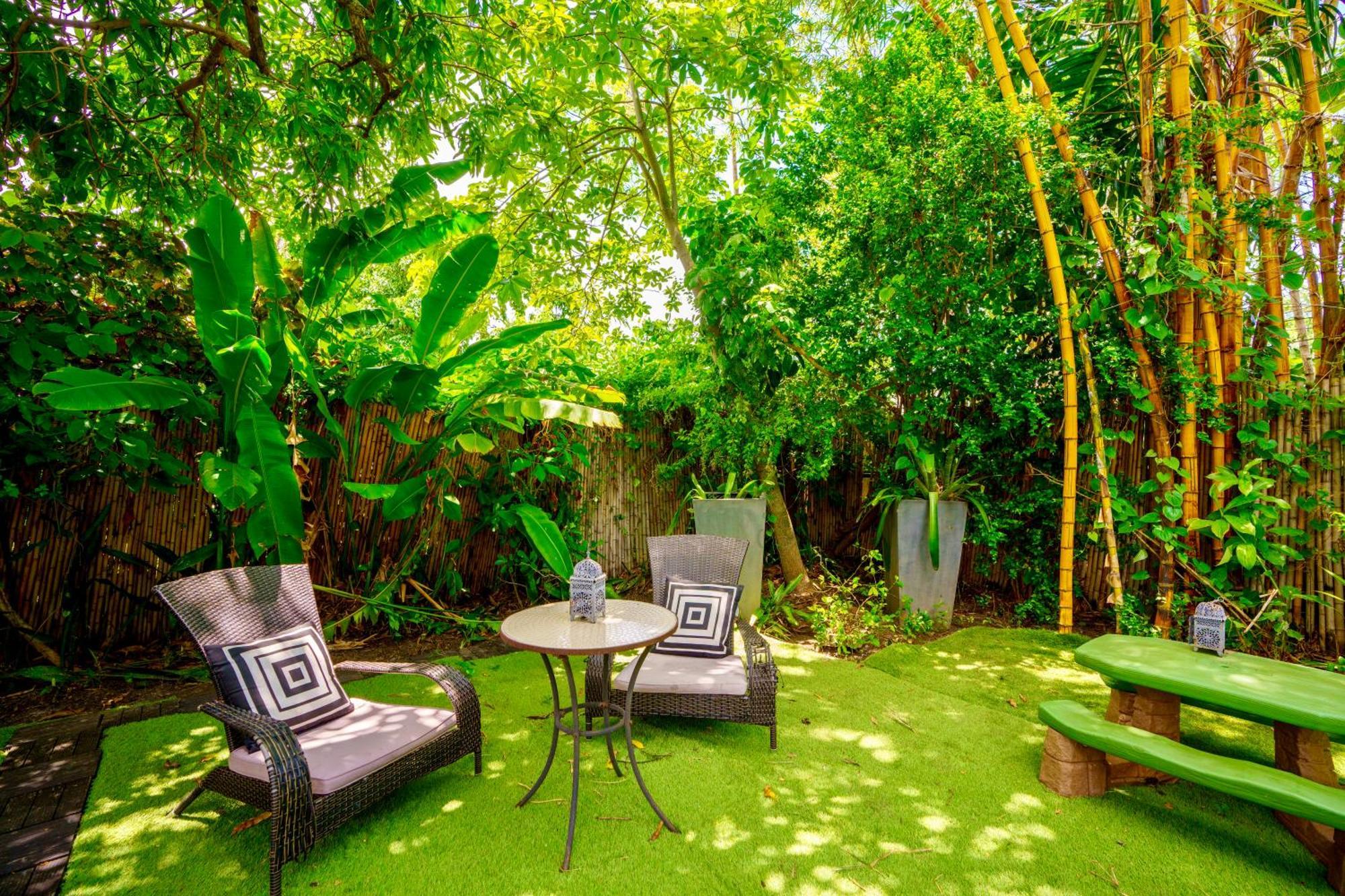 Entire Private Beautiful 2 Bedroom Plus Den House With Gated Front&Back Yard And Free Parking 10Min Drive To Miami Beach Eksteriør billede